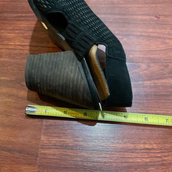 Arturo Chiang Janelle Black Suede Peep Toe Booties 7.5M Chunky Heel - Picture 6 of 14